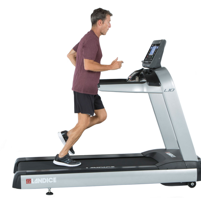 L10-w-runner-no-shadow_2019.png