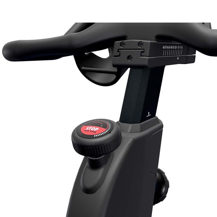 icg-ic5-indoor-cycle-detailed-resistance-knob-1000x1000_1800x1800_b40fb795-c80f-4cd0-8a1a-91bdae69bdf7.jpg