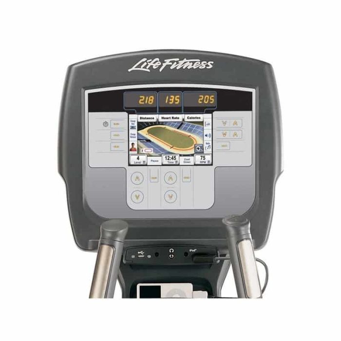 life-fitness-95x-inspire-console.jpg life-fitness-95x-inspire-console.jpg